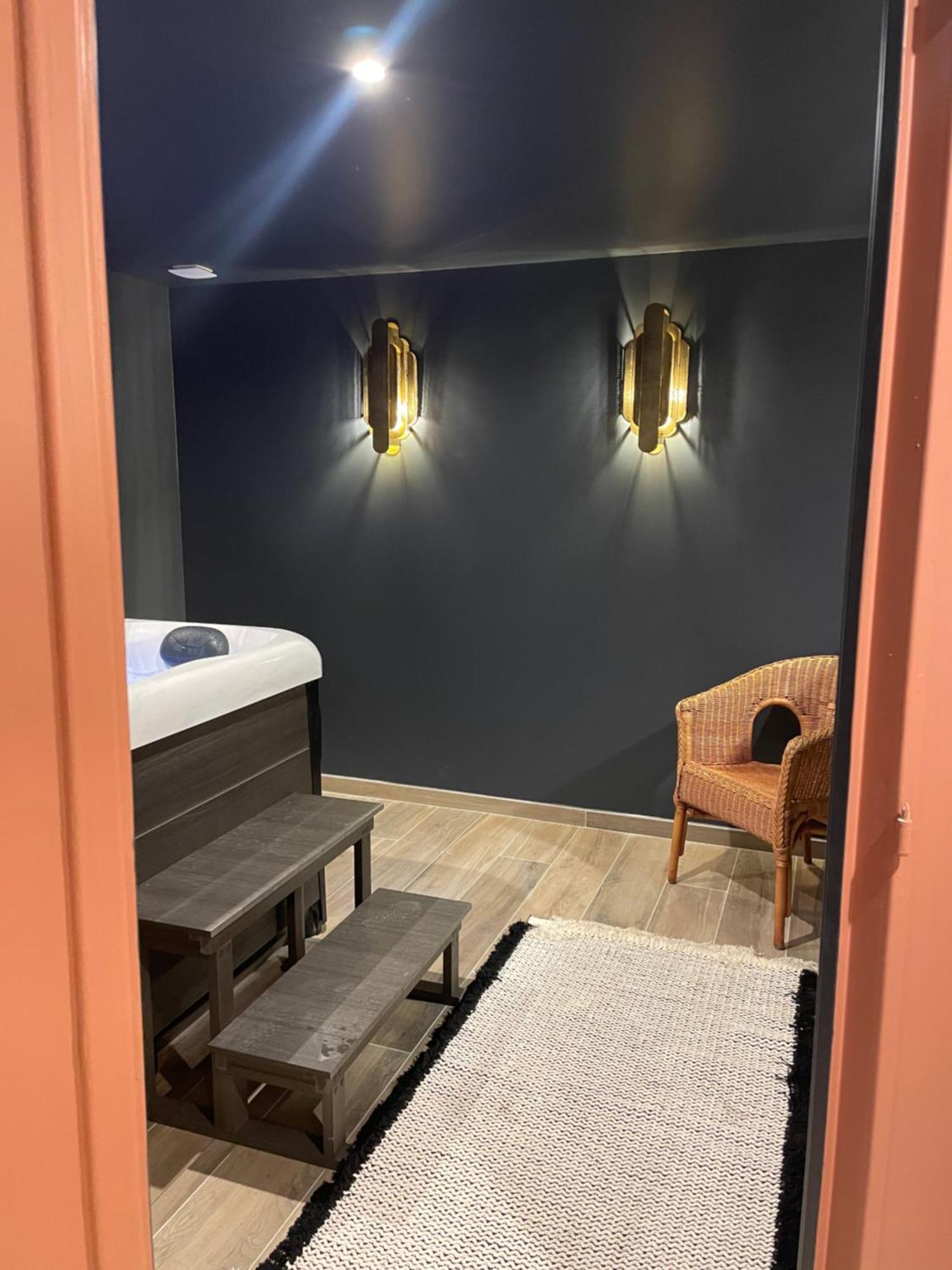 La Maison Gervaiserie & Spa Reville ภายนอก รูปภาพ